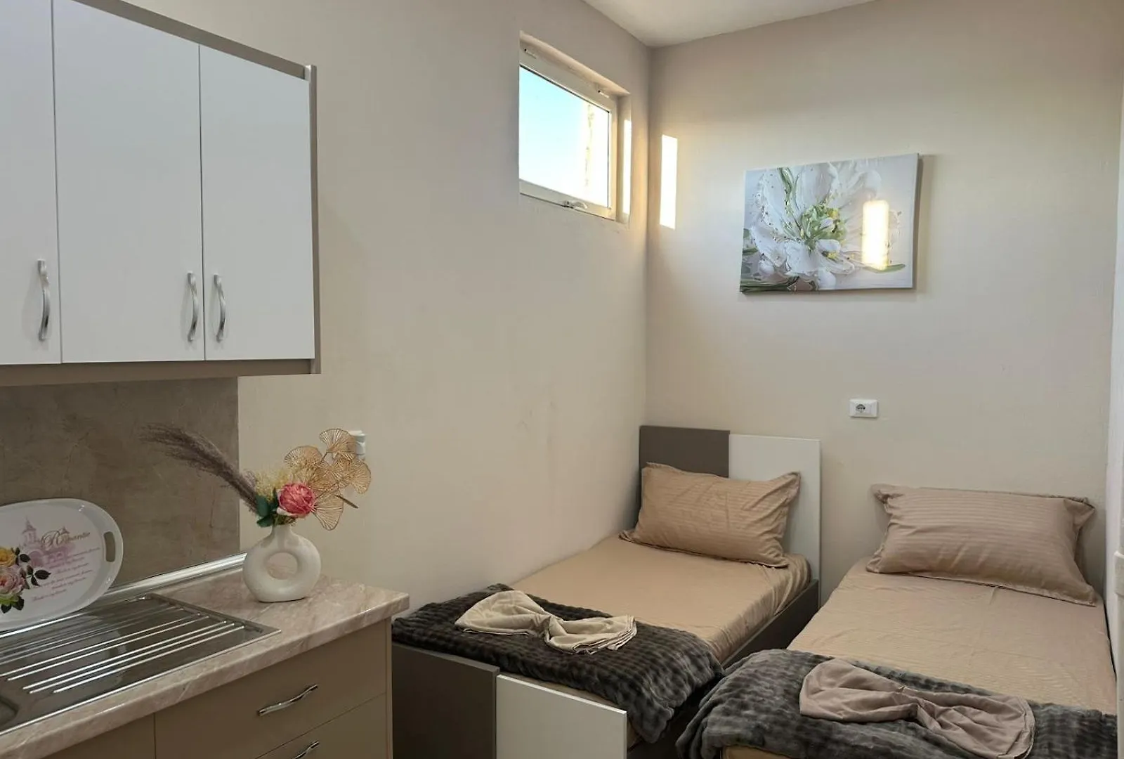 Hotel Osmani Maminas 3*,  Albánie