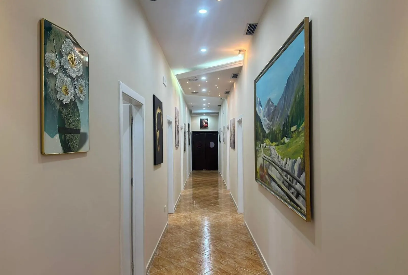 Hotel Osmani Maminas